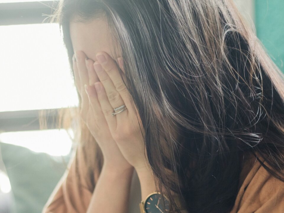 Falsches Geschlecht, Regretting Motherhood oder postpartale Depression: Was tun, wenn ich mich für meine negativen Gefühle schäme?